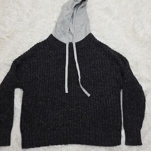 Aerie Gray Hooded Sweater. Size S